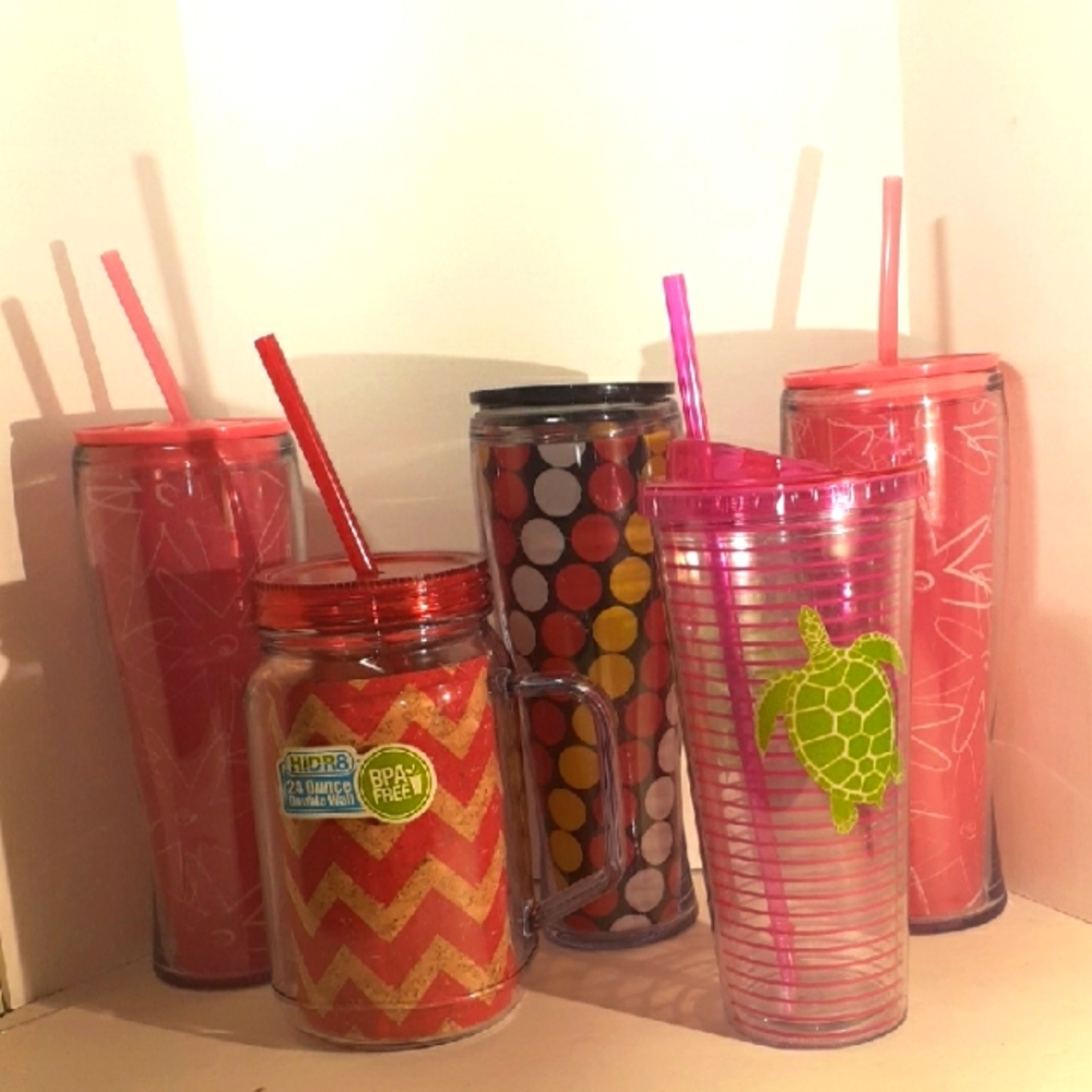 Lot 5 Coffee Travel Cups. BPA FREE. 22 And 24 Oz.